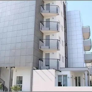 Royal Aparthotel